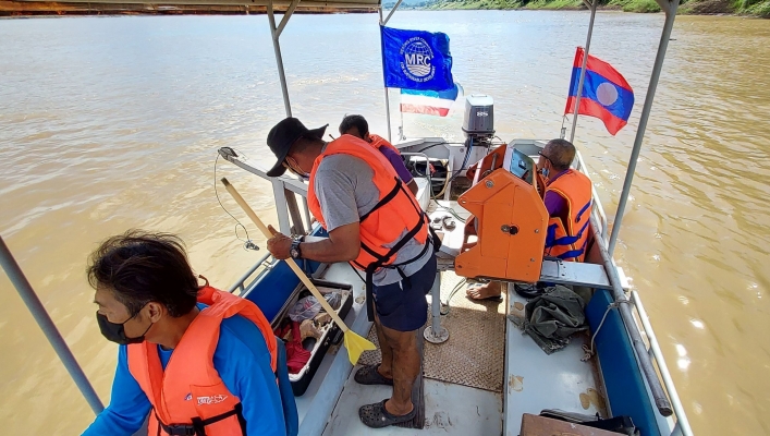 ทส. ทน. สทภ.11 ส่วนอุทกวิทยา ตรวจวัดปริมาณน้ำและตะกอนแม่น้ำโขง
