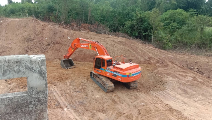 สทภ.9 ตรวจติดตามการดำเนินงานเตรียมความพร้อมงานวิกฤติน้ำป้องกันอุทกภัยพื้นที่บ้านพงสะตือ