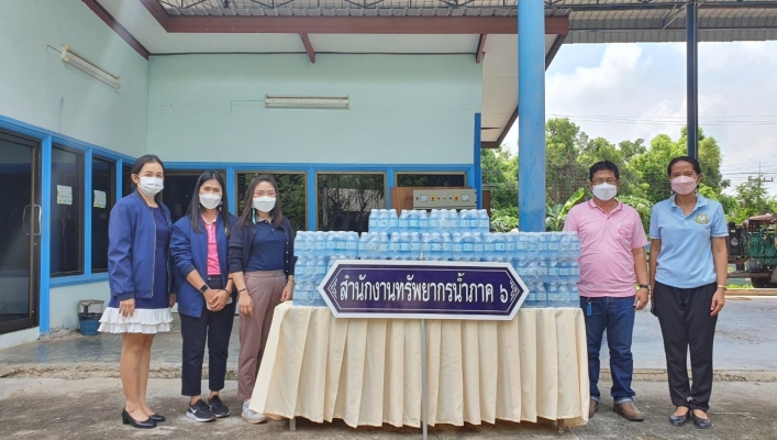 สทภ.6 สนับสนุนน้ำดื่มในกิจกรรมเฉลิมพระเกียรติ สมเด็จพระนางเจ้าสิริกิติ์ พระบรมราชินีนาถ พระบรมราชชนนีพันปีหลวง เนื่องในโอกาสปีมหามงคล 90 พรรษา ร่วมกับสำนักงานทรัพยากรธรรมชาติและสิ่งแวดล้อมจังหวัดสระแก้ว