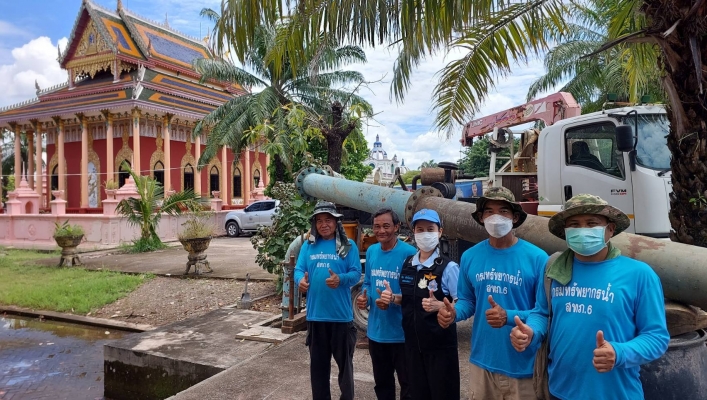 สทภ.6 ลงพื้นที่ติดตามสถานการณ์น้ำท่วม บริเวณวัดแก้วพิจิตรพระอารามหลวง