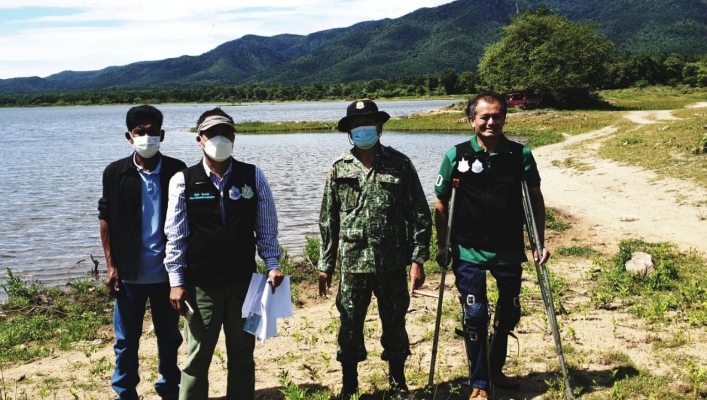 สทภ.1 โดยส่วนประสานและบริหารจัดการลุ่มน้ำปิงตอนล่าง ลงพื้นที่ตรวจสอบพื้นที่โครงการพัฒนาแหล่งน้ำ ในพื้นที่ อำเภอเมือง จังหวัดตาก