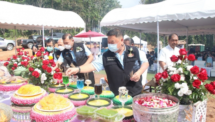 สทภ.1 เลขานุการ รมว.ทส.และ ทน. ร่วมพิธีบวงสรวงโครงการอ่างเก็บน้ำแม่เหียะน้อย พร้อมระบบส่งน้ำอันเนื่องมาจากพระราชดำริ จ.เชียงใหม่