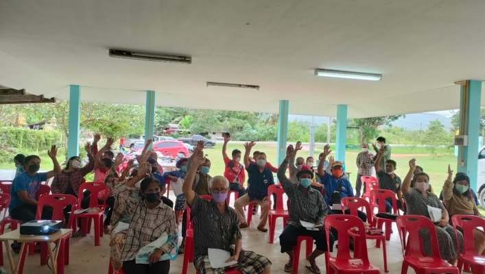 สทภ.7 รับฟังความคิดเห็นของประชาชน โครงการอนุรักษ์ฟื้นฟูแหล่งน้ำบ้านโป่งแย้ สนับสนุนสหกรณ์หนองพลับรุ่งเรืองในโครงการจัดพัฒนาที่ดินตามพระราชประสงค์หนองพลับ-กลัดหลวง สหกรณ์แห่งที่ 3 บ้านโป่งแย้