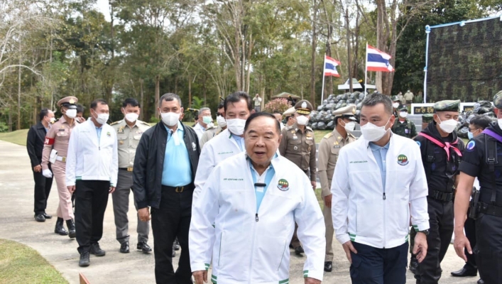 พลเอก ประวิตร กำชับทุกหน่วยงานทำงานร่วมกัน รักษาความอุดมสมบูรณ์ผืนป่ารอยต่อ 5 จังหวัด