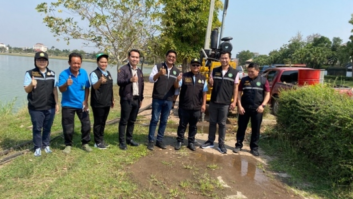 สทน.4 ลงพื้นที่ร่วมกับเทศบาลตำบลบ้านเป็ดลงพื้นที่ติดตามการสูบพร่องน้ำ แก้ไขปัญหาน้ำท่วมขัง