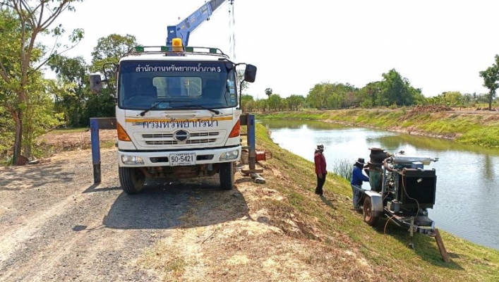 สทน.5 สูบน้ำช่วยเหลือประชาชนป้องกันการขาดแคลนน้ำอุปโภคบริโภค จังหวัดนครราชสีมา