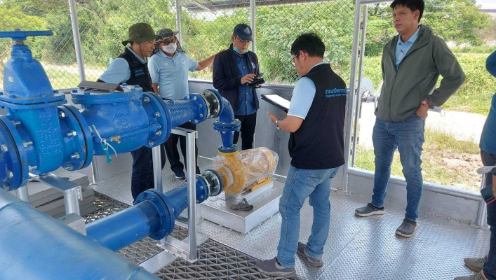 สทน.7 ลงพื้นที่ติดตามงานโครงการก่อสร้างระบบส่งน้ำภายในตำบลพลับพลาไชย