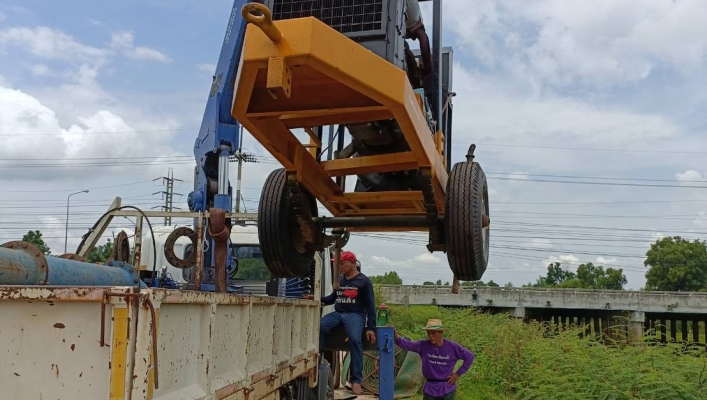 สทน.4 สูบน้ำเติมแหล่งน้ำดิบผลิตประปาโรงพยาบาลเกษตรวิสัย จังหวัดร้อยเอ็ด