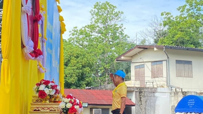 สทน.1 ร่วมกิจกรรมจิตอาสาเนื่องในวันที่ระลึกคล้ายวันสวรรคตสมเด็จพระศรีนครินทราบรมราชชนนี ณ  วัดม่อนกระทิง หมู่ที่ 6 ตำบลบ่อแฮ้ว อำเภอเมือง จังหวัดลำปาง