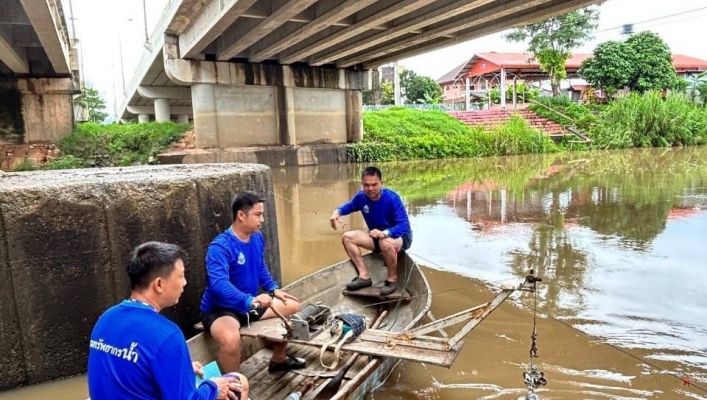 สทน.1 สอท.2 ชร.สำรวจวัดปริมาณน้ำและตักตะกอนแขวนลอยเพื่อจัดเก็บข้อมูลทางอุทกวิทยาในเขตพื้นที่ จังหวัดเชียงรายและจังหวัดพะเยา