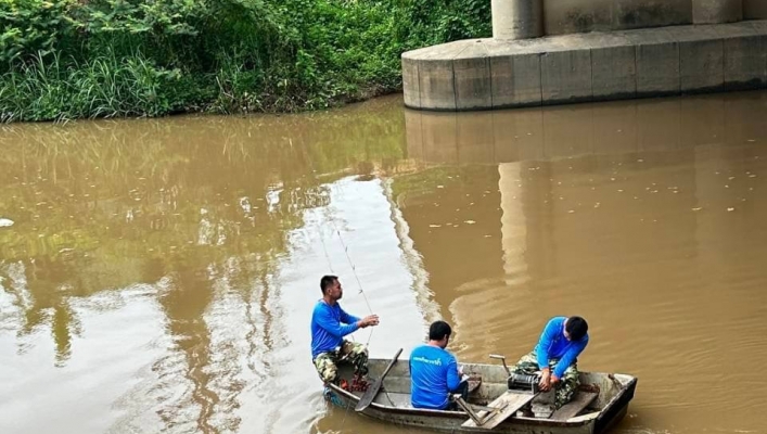 สทน.1 สอท.2 เชียงราย สำรวจวัดปริมาณน้ำและตักตะกอนแขวนลอยเพื่อจัดเก็บข้อมูลทางอุทกวิทยาในเขตพื้นที่ จังหวัดเชียงรายและจังหวัดพะเยา