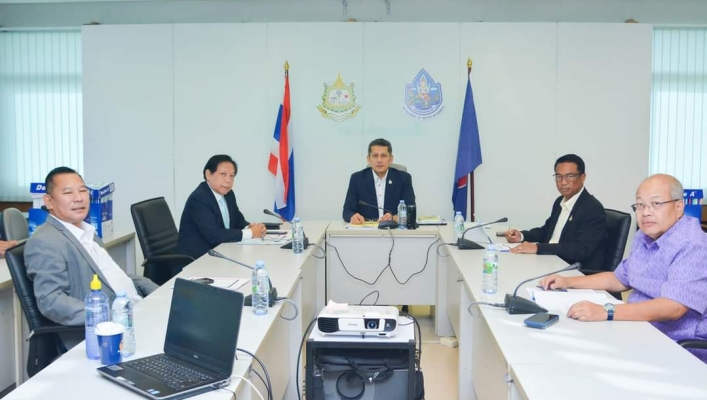 การประชุมคณะกรรมการกลั่นกรองเพื่อพิจารณาผู้ที่สมควรขึ้นบัญขีรายชื่อผู้ผ่านการกลั่นกรองของกรมทรัพยากรน้ำ