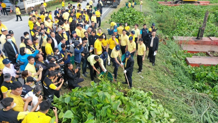 สทน.7 ร่วมกิจกรรม Big Cleaning Day ผสานกำลังชุมชนเดินหน้ากำจัดสิ่งกีดขวางทางน้ำ ที่สุพรรณบุรี