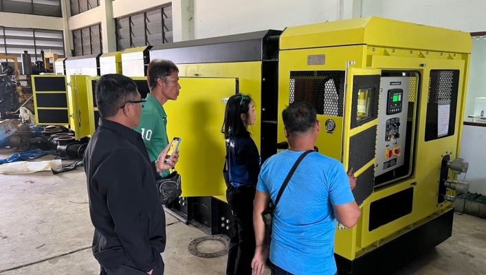 สทน.6 มอบเครื่องสูบน้ำพร้อมอุปกรณ์ให้กับมหาวิทยาลัยศรีปทุมเพื่อการศึกษาวิจัย
