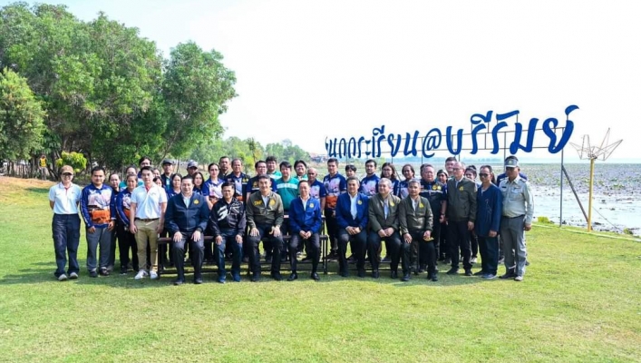 รองนายกฯ พัชรวาท ปล่อยกระเรียนพันธุ์ไทย สู่ธรรมชาติ คืนตัวชี้วัดความสมบูรณ์พื้นที่ชุ่มน้ำ สร้างความร่วมมือท้องถิ่น ฟื้นฟูเศรษฐกิจชุมชน