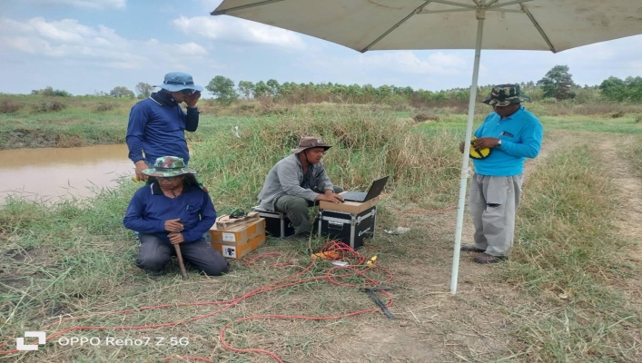 สทน.6 ลงพื้นที่ทดสอบหาค่าความต้านทานไฟฟ้าของดิน (Soil Resistivity Test) บริเวณตำบลบ้านแก้ง อำเภอเมืองสระแก้ว จังหวัดสระแก้ว