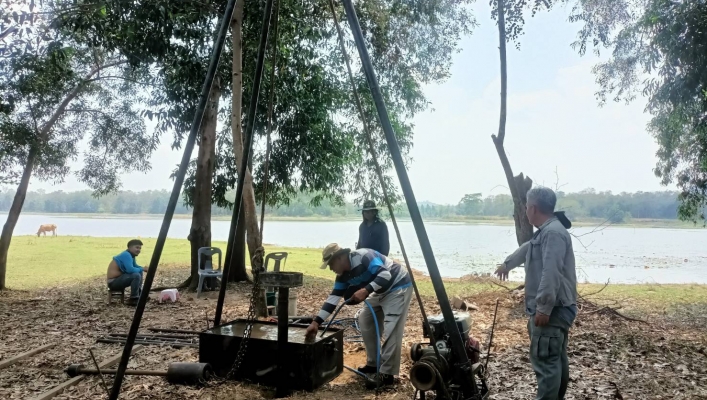 สทน.6 เข้าดำเนินการเจาะสำรวจชั้นดิน (Soil Boring Test) ในพื้นที่โครงการอนุรักษ์ฟื้นฟูแก้มลิงบ้านคีรีเขตพัฒนา อำเภอวังน้ำเย็น จังหวัดสระแก้ว