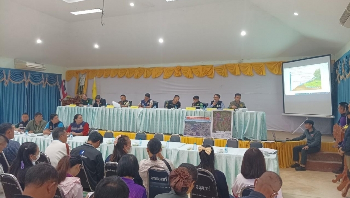 สทน.1สอน .4 เข้าร่วมประชุมการดำเนินการแก้ไขปัญหาการอยู่อาศัยทำกิน ในเขตป่าสงวนแห่งชาติพื้นที่ลุ่มน้ำชั้น 1 และ 2 ตามมติคณะรัฐมนตรี  ในพื้นที่ป่าสงวนแห่งชาติป่าแม่ลาวฝั่งซ้าย ท้องที่ตำบลวาวี อำเภอแม่สรวย จังหวัดเชียงราย