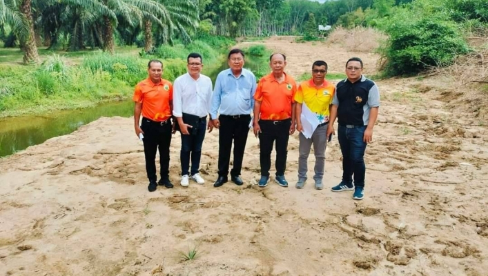 สทน.10 ลงพื้นที่สำรวจโครงการแก้มลิง บ้านไสขาม