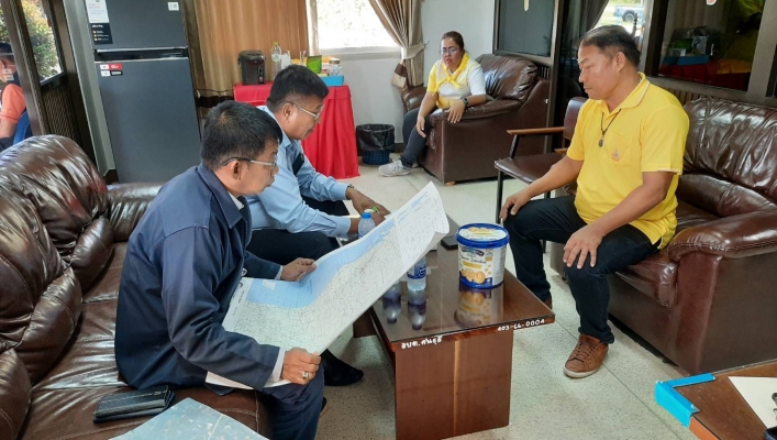 สทน.10 ลงพื้นที่ประสานงาน อบต.พ่วงพรมคร ,อบต.น้ำหักและ อบต.คันธุลี รวมทั้งผู้ใหญ่บ้าน กำนัน ในพื้นที่ เพื่อเตรียมการจัดประชุมจัดตั้งเครือข่ายพื้นที่ชุ่มน้ำคันธุลี