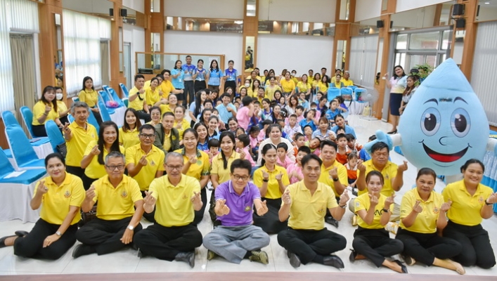 กอน. ร่วมกับ สทน. 6 จัดกิจกรรมจิตอาสา “แบ่งปันความสุข กินอิ่ม นอนอุ่น เพื่อน้อง”