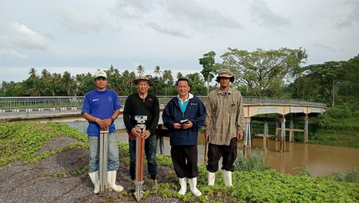 สทน.7 ลงพื้นที่บำรุงรักษาเครือข่ายสถานี และระบบเฝ้าระวังด้านอุทก-อุตุนิยมวิทยา (การจัดทำรูปตัดขวางลำน้ำ CROSS SECTION) ในเขตพื้นที่อำเภอทับสะแก และอำเภอบางสะพาน จังหวัดประจวบคีรีขันธ์