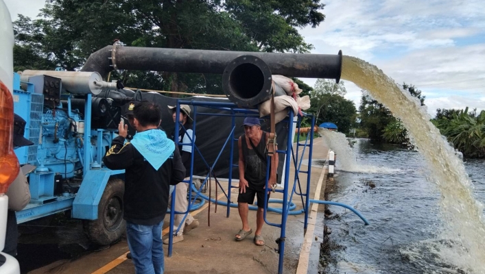 สทน.1 ลงพื้นที่ช่วยเหลือประชาชนหลังน้ำท่วมในพื้นที่ อำเภอสารภี จังหวัดเชียงใหม่
