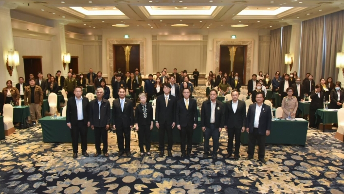 กรมทรัพยากรน้ำ โดย สำนักงานทรัพยากรน้ำที่ 1 ประชุมปัจฉิมนิเทศโครงการ โครงการค่าใช้จ่ายในการจัดทำแผนการอนุรักษ์และฟื้นฟู  แม่น้ำคูคลอง แหล่งน้ำธรรมชาติ และพื้นที่ชุ่มน้ำ