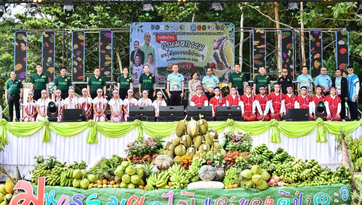 รมว.ทส. เปิดมหกรรมผลไม้และของดีป่าละอู ครั้งที่ 12 ส่งเสริมท่องเที่ยว สร้างรายได้สู่ชุมชน