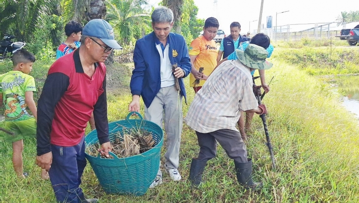 สทน.10 โครงการ การบริหารจัดการน้ำอย่างมีส่วนร่วม ยั่งยืน และการผลักดันสู่องค์กรผู้ใช้น้ำ (เสริมสร้างความเข้มแข็งกลุ่มผู้ใช้น้ำ/เครือข่ายเดิม) กลุ่มผู้ใช้น้ำเกษตรแปลงใหญ่กล้วยหอมทอง(สหกรณ์การเกษตรอำเภอบ้านนาสาร)