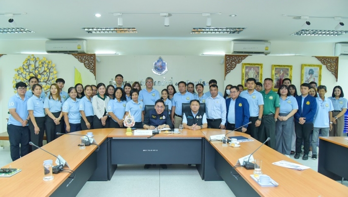 สทน.9 ประชุมติดตามการให้ความช่วยเหลือ พื้นที่อุทกภัยจากสถานการณ์พายุวิภา คาจิกิ หนองฟ้า และตาปะห์ ณ ห้องประชุมสำนักงานทรัพยากรน้ำที่ 9 และลงพื้นที่ติดตามสถานการณ์อุทกภัยในพื้นที่บ้านหนองปรือ หมู่ 4 ตำบลบ้านป้อม อำเภอคีรีมาส จังหวัดสุโขทัย