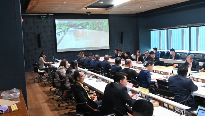 การประชุมกับคณะอนุกรรมาธิการบริหารจัดการน้ำทั้งระบบ มลพิษและสิ่งแวดล้อม วุฒิสภา