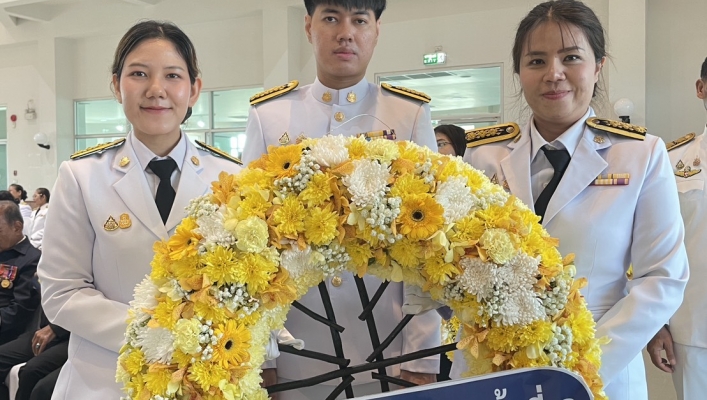 สทน.๒ เข้าร่วมพิธีสวดพระพุทธมนต์และทำบุญตักบาตรถวายพระราชกุศล และร่วมพิธีวางพวงมาลา เนื่องในวันนวมินทรมหาราช ประจำปี ๒๕๖๘