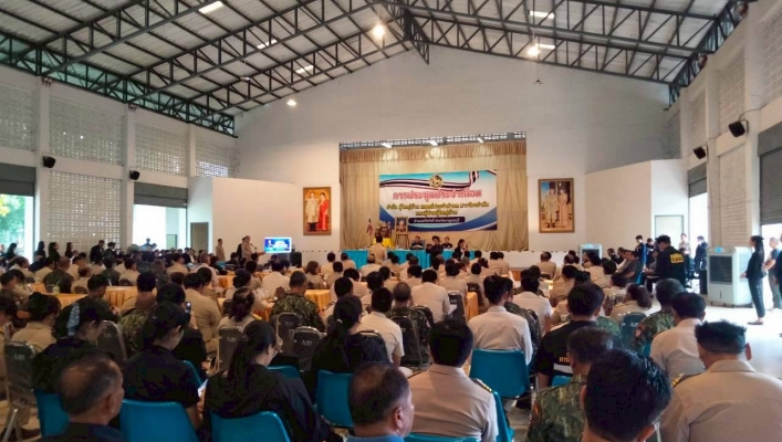 นายศักดิ์ดา วิเชียรศิลป์ รมช. มหาดไทย ลงพื้นที่รับฟังปัญหาความเดือนร้อนของประชาชนในพื้นที่ อำเภอศรีสวัสดิ์ จังหวัดกาญจนบุรี