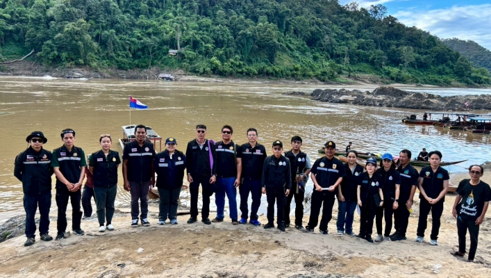 กรมทรัพยากรน้ำ โดย สำนักงานทรัพยากรน้ำที่ 1 ลงพื้นที่ตรวจวัดคุณภาพน้ำ แม่น้ำสาละวิน : กรณีการปนเปื้อนโลหะหนัก (สารหนู) ในแม่น้ำสาละวิน อ.สบเมย และ อ.แม่สะเรียง จ.แม่ฮ่องสอน