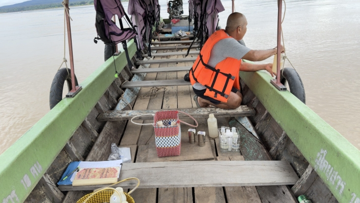 ทส. ทน. สทน.11 ส่วนอุทกวิทยา  ติดตามตรวจสอบคุณภาพน้ำแม่น้ำโขง และแม่น้ำมูล