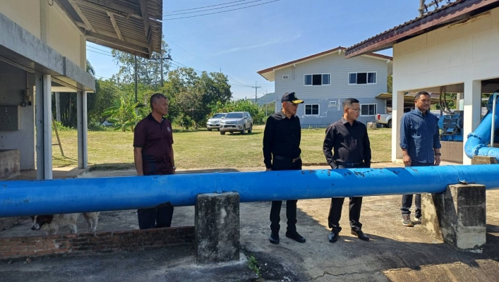 สทน.6 ร่วมลงพื้นที่ตรวจติดตามโครงการอนุรักษ์ฟื้นฟูแหล่งน้ำแก้มลิงคลองบางไผ่ (ช่วง 2) พร้อมระบบกระจายน้ำด้วยพลังงานแสงอาทิตย์ ตำบลพลูตาหลวง อำเภอสัตหีบ จังหวัดชลบุรี