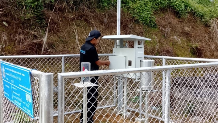 สทน.10 ตรวจสอบ ซ่อมแซม บำรุงรักษาสถานีเตือนภัยล่วงหน้า พื้นที่ จ.ชุมพร