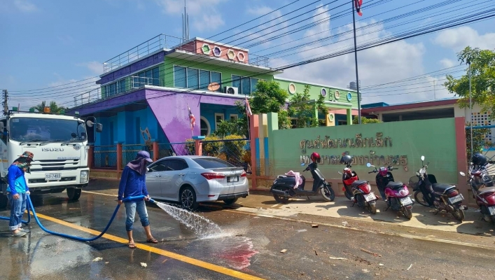 สทน.7 เดินหน้าแจกจ่ายน้ำดิบต่อเนื่อง ฟื้นฟูพื้นที่ประสบอุทกภัย อำเภอหาดใหญ่ จังหวัดสงขลา