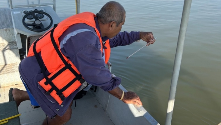 ทส. ทน. สทน.11 ส่วนอุทกวิทยา ติดตามตรวจสอบคุณภาพน้ำแม่น้ำโขง และแม่น้ำมูล