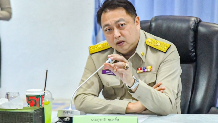 “รองนายกฯ สุชาติ สั่งเดินหน้ารับมือภัยแล้งช่วยประชาชนเต็มกำลัง”