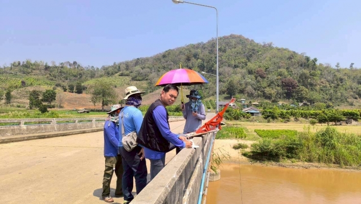 กรมทรัพยากรน้ำ โดยสำนักงานทรัพยากรน้ำที่ 1 ส่วนอุกทกวิทยาที่ 2 เชียงราย ลงพื้นที่สำรวจข้อมูุลทางอุทกวิทยา วัดปริมาณน้ำ และตักตะกอนแขวนลอย ในเขตพื้นที่ จ.เชียงราย และ จ.พะเยา