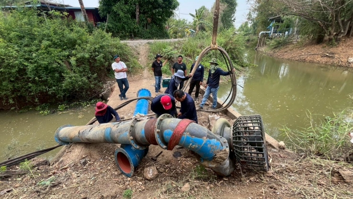 สทน.2 เร่งสูบน้ำแก้ไขปัญหา ขาดแคลนน้ำ อุปโภค - บริโภค ตำบลพนมรอก อำเภอท่าตะโก จังหวัดนครสวรรค์