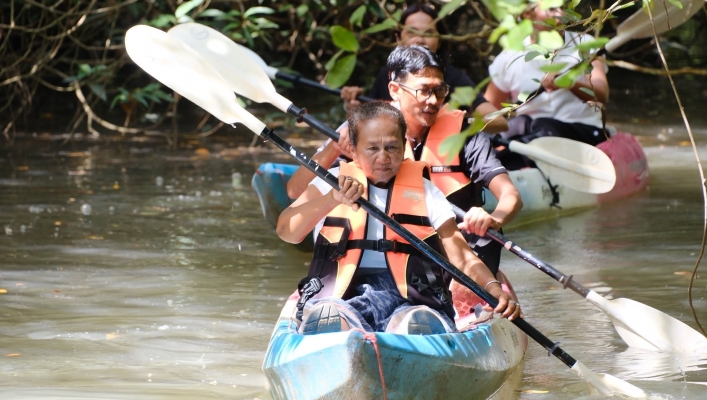 สทน.8 สอน.1 สงขลา นำกลุ่มเครือข่ายศึกษาดูงาน ท่าปอม - คลองสองน้ำ เรียนรู้การอนุรักษ์ระบบนิเวศน้ำจืด–น้ำเค็ม สู่การท่องเที่ยวชุมชนอย่างยั่งยืน