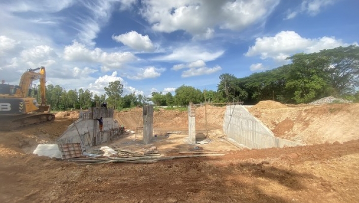 สทน.3 ลงพื้นที่ตรวจติดตามงานโครงการปรับปรุงเพิ่มประสิทธิภาพแหล่งน้ำห้วยต้าย