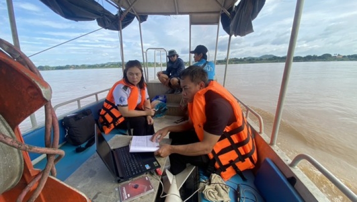 สทน.3 เก็บตัวอย่างตะกอนแขวนลอยและตัวอย่างตะกอนท้องน้ำแม่น้ำโขง ร่วมระหว่างประเทศไทยและสาธารณรัฐประชาธิปไตยประชาชนลาว