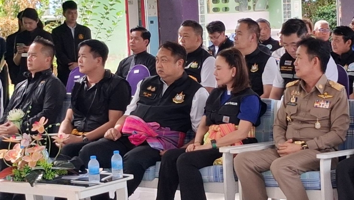 ​รมว.ทส. ลงพื้นที่จังหวัดเพชรบุรี ติดตามสถานการณ์ภัยแล้ง อำเภอชะอำ