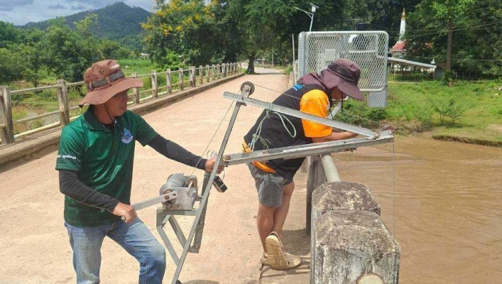 กรมทรัพยากรน้ำ โดยสำนักงานทรัพยากรน้ำที่ 1 ลงพื้นที่ “ตรวจปริมาณน้ำ - เก็บตัวอย่างตะกอนแขวนลอย” สถานีอุตุ-อุทกวิทยา ในพื้นที่ลุ่มน้ำปิงและลุ่มน้ำวัง