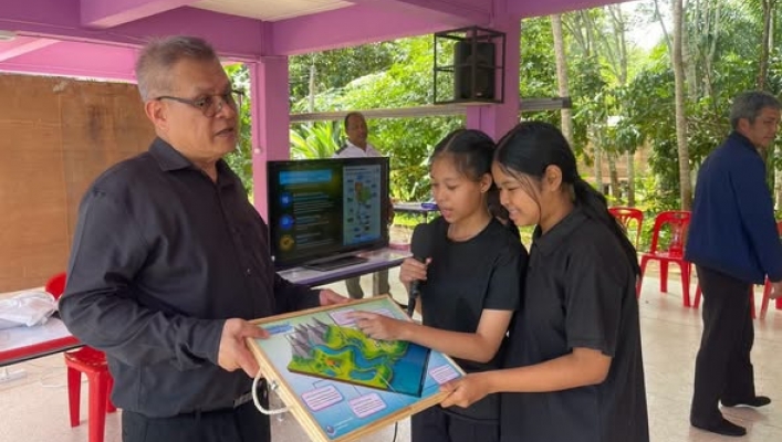 สทน.10 โครงการเผยแพร่ให้ความรู้และเสริมสร้างจิตสำนึกเกี่ยวกับทรัพยากรน้ำแก่เยาวชน เพื่อการจัดตั้งเครือข่ายโรงเรียนพื้นที่ชุ่มน้ำของไทย (Wetland School) โรงเรียนบ้านตาขุน ต.พะแสง อ.บ้านตาขุน จ.สุราษฎร์ธานี