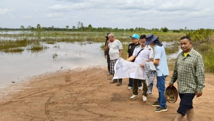 สทน.3 ลงพื้นที่สำรวจเพิ่มเติมโครงการอนุรักษ์ฟื้นฟูแหล่งน้ำหนองวัว พร้อมระบบกระจายน้ำ